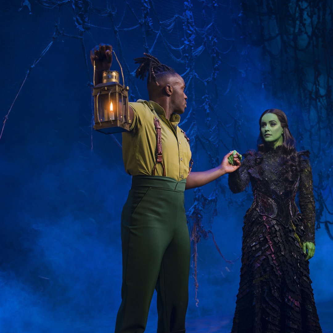 YourFirstClick's tweet photo. THEATRE ANNOUNCEMENT 📣

@WickedUK has been extended into May 2023! 

Its not too late to grab your #tickets💚
🎟️ LINK IN BIO 🎟️
#theatre #wickedthemusical #oz #musical #westend #london #entertainment #nightout #stagey #wicked #theatrenews #whatsonstage #thearts #acting #showbiz https://t.co/SoGsAQoZnp