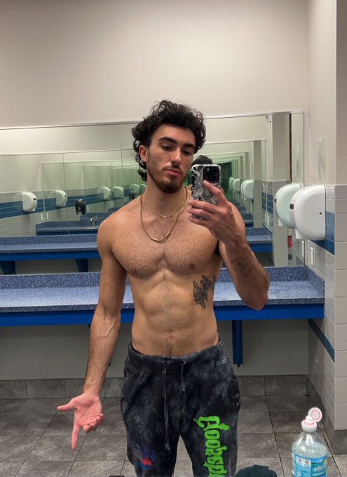 OnlyGainz 🔓 https://t.co/agGdpTamuB