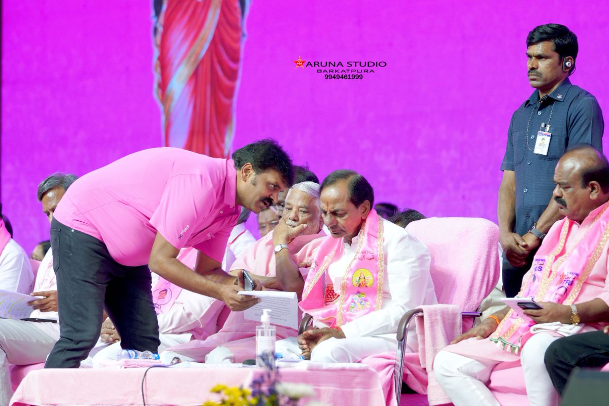 bonthurammohan's tweet photo. Plenary Glimpse
#21YearsOfTRS #TRSPartyFormationDay 
#TRS 
@trspartyonline https://t.co/LT4RvaCCFt