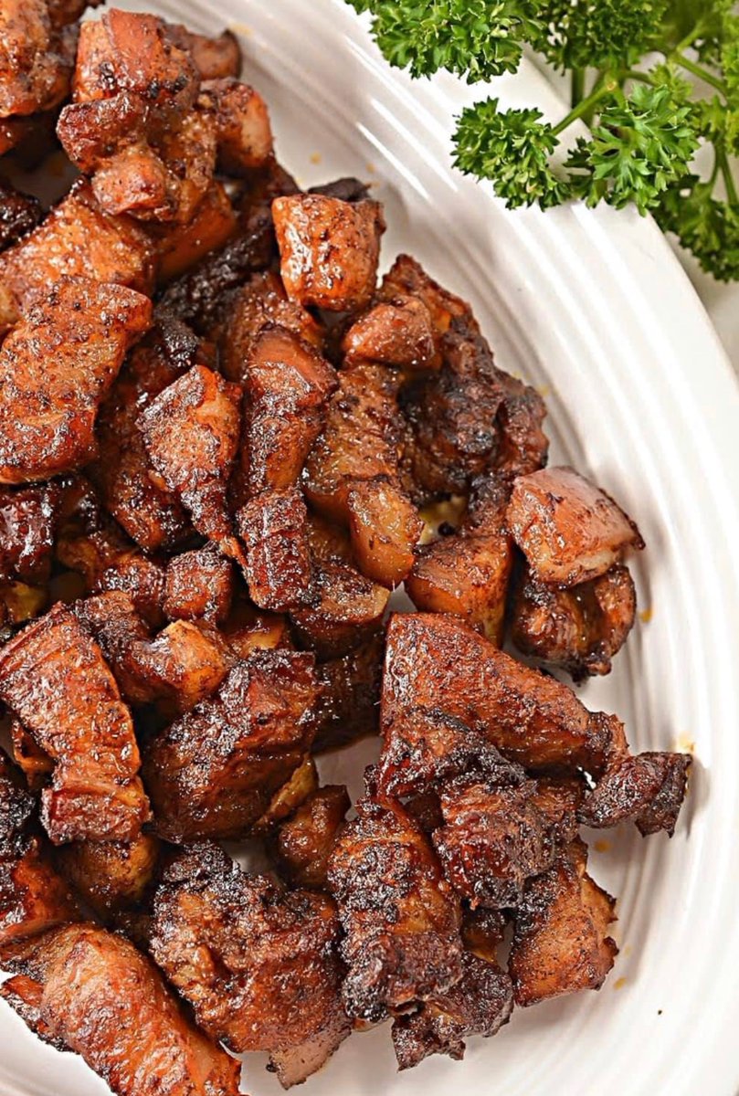 jasmine_espinal's tweet photo. Keto Pork Belly Burnt Ends - Your mouth will water as you make these keto pork belly burnt ends! They come out crispy on the outside and juicy in the middle! https://t.co/lbHb3z4iWO https://t.co/mLOVliMz3Z