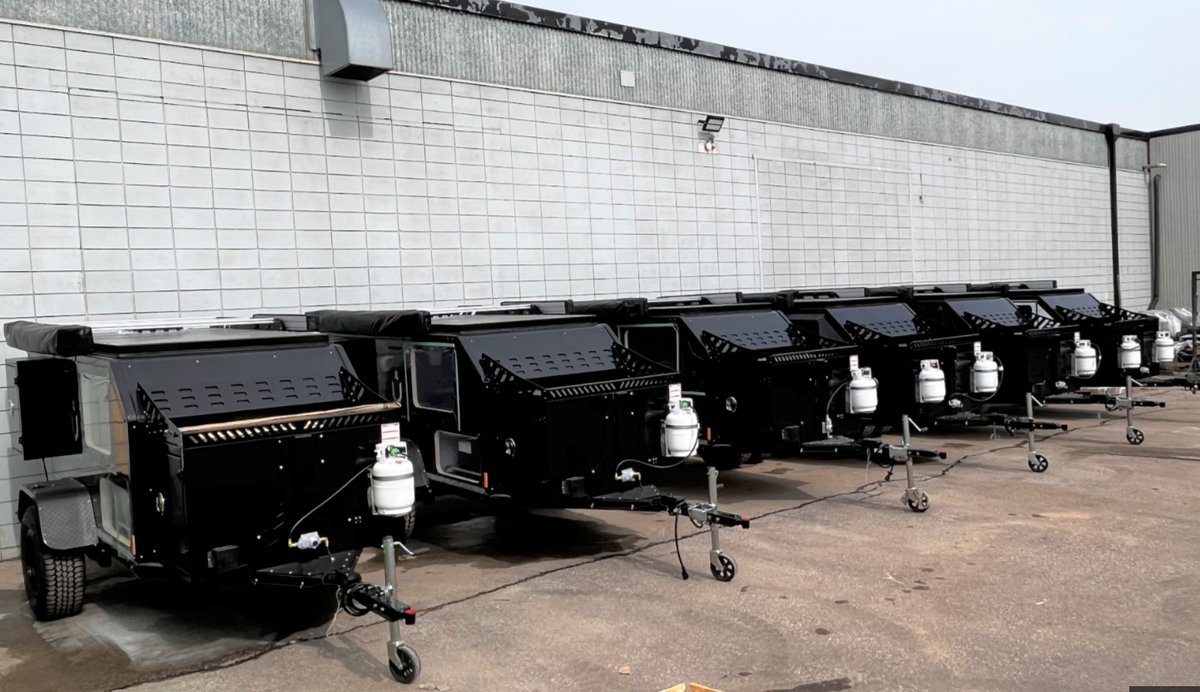 MackowInds's tweet photo. Mackow Winnipeg production is really ramping up as we have a row of Mission Overland Adventure Trailers staged and ready to depart to their new customers...
#adventure #adventurecamper #adventurerig #adventuretrailer #adventuretravel #camping #campinglife #offroadtrailers https://t.co/mAtWJmoOzi