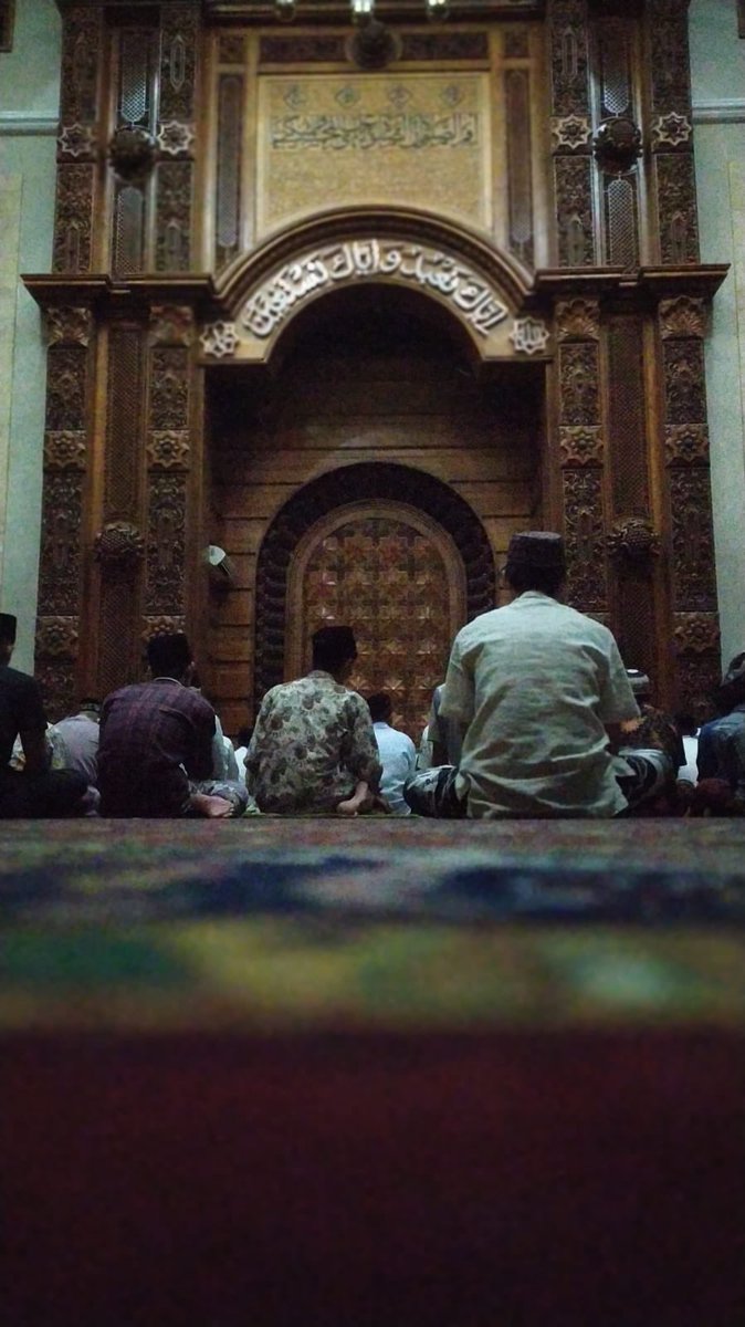 اللَّهُمَّ إِنَّكَ عَفُوٌّ كَرِيمٌ تُحِبُّ الْعَفْوَ فَاعْفُ عَنِّي #رمضان #Ramadhan