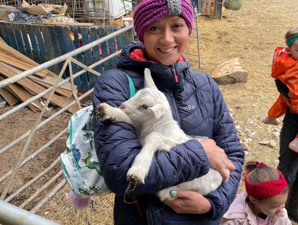 OutdoorRutland's tweet photo. Another #rutlandducklings group today! Lots of fun and cuddles! π π π©βπΎ π³ π
#roec #winghallfarm #wing #stamford #uppingham #discoverrutland #oakham #farm #forestschool #outdoorlearning #outdooreducation #corby #peterborough #leicestershire #rutland https://t.co/G3UGRgtDbH