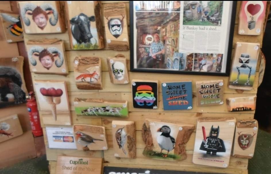GlastoPhot0's tweet photo. The Stencil Shed @glastonbury @GFCrafts one of my favourite places to visit.
@thestencilshed
#glastonbury #souvenir #syd #wooddesign
#selfconfirmed
@GlastoGals @AddictGlasto @Glastopia @glastobation https://t.co/mPGCr1ndLA