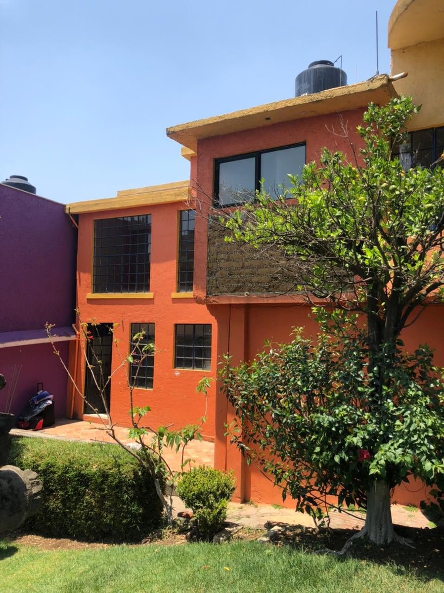 ComproyVendoMor's tweet photo. #seguridad #Revista #comproyvendo Mexico
#clasificados   #cuernavaca  
Anunciate  nosotros 777 100 06 07 
#whatsapp 777 457 04 12 
https://t.co/GePZEDquKV
Renta Casa
OCOTEPEC 
💲$7,000
  condominio  3 rec, cocina integral, estudio, sala, estacionamiento, jardin
 777 382 4240 https://t.co/sC9nnvzotr