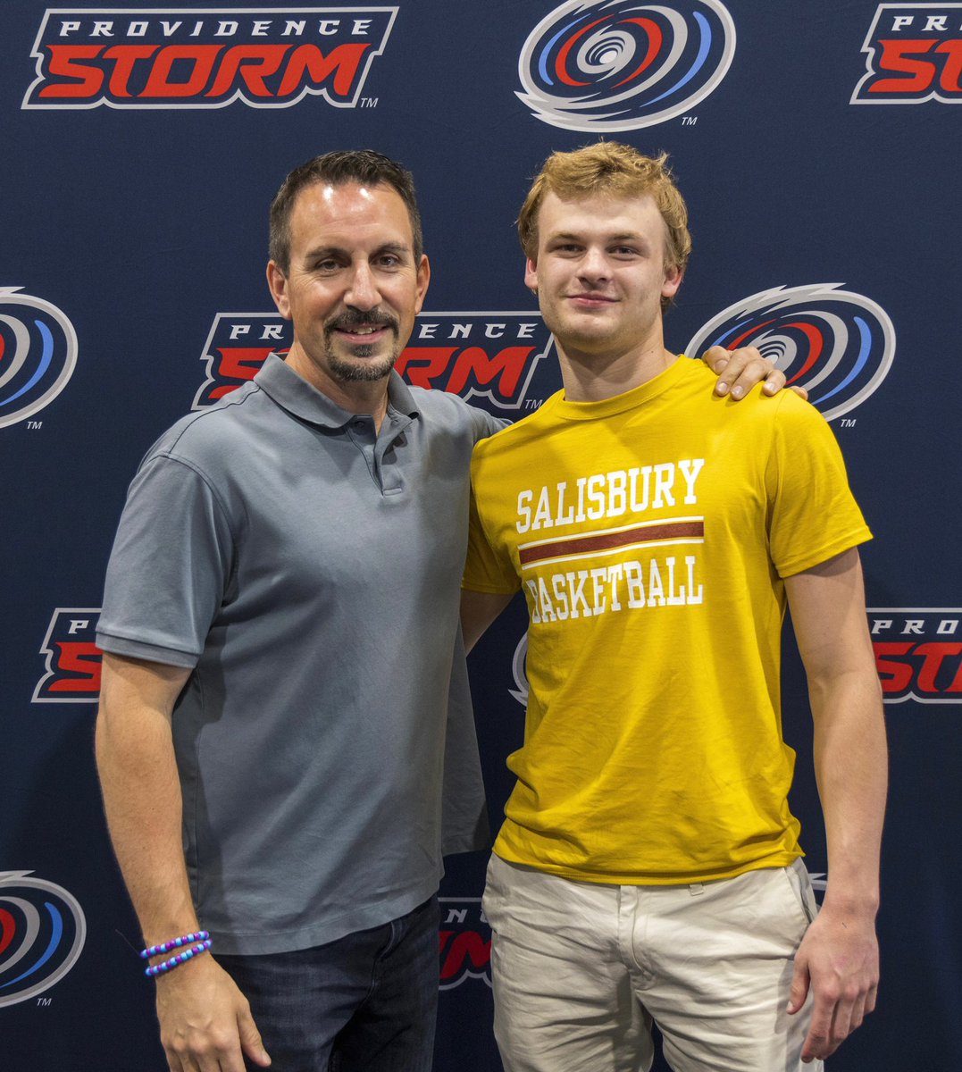 CoachSamAllen's tweet photo. Big time excited for this young man
@SamWitt14 

Now, better known as “Sam the Intern”

Excited to see what God has in store for you, Sam, over the next few years

Let’s get it. https://t.co/7OUm8osJzd