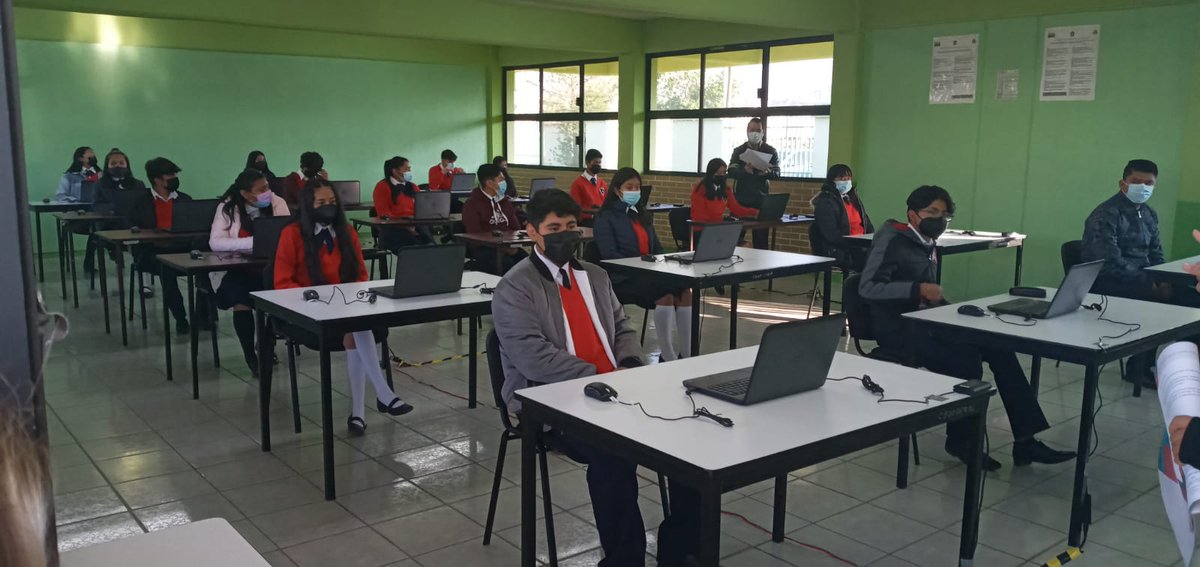 cobaem08's tweet photo. En el #Edoméx  el día de hoy se realiza la aplicación de la prueba #PISA2022, la cual tiene cómo objetivo medir los conocimientos y habilidades esenciales a nuestros estudiantes de la #EMS.@alfredodelmazo @geramonro05 https://t.co/hV4Q31KMgw