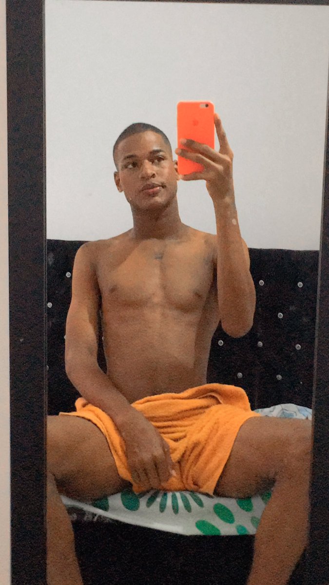 DanielLpez147's tweet photo. Hola🥵🥵 https://t.co/sKupkraBu0