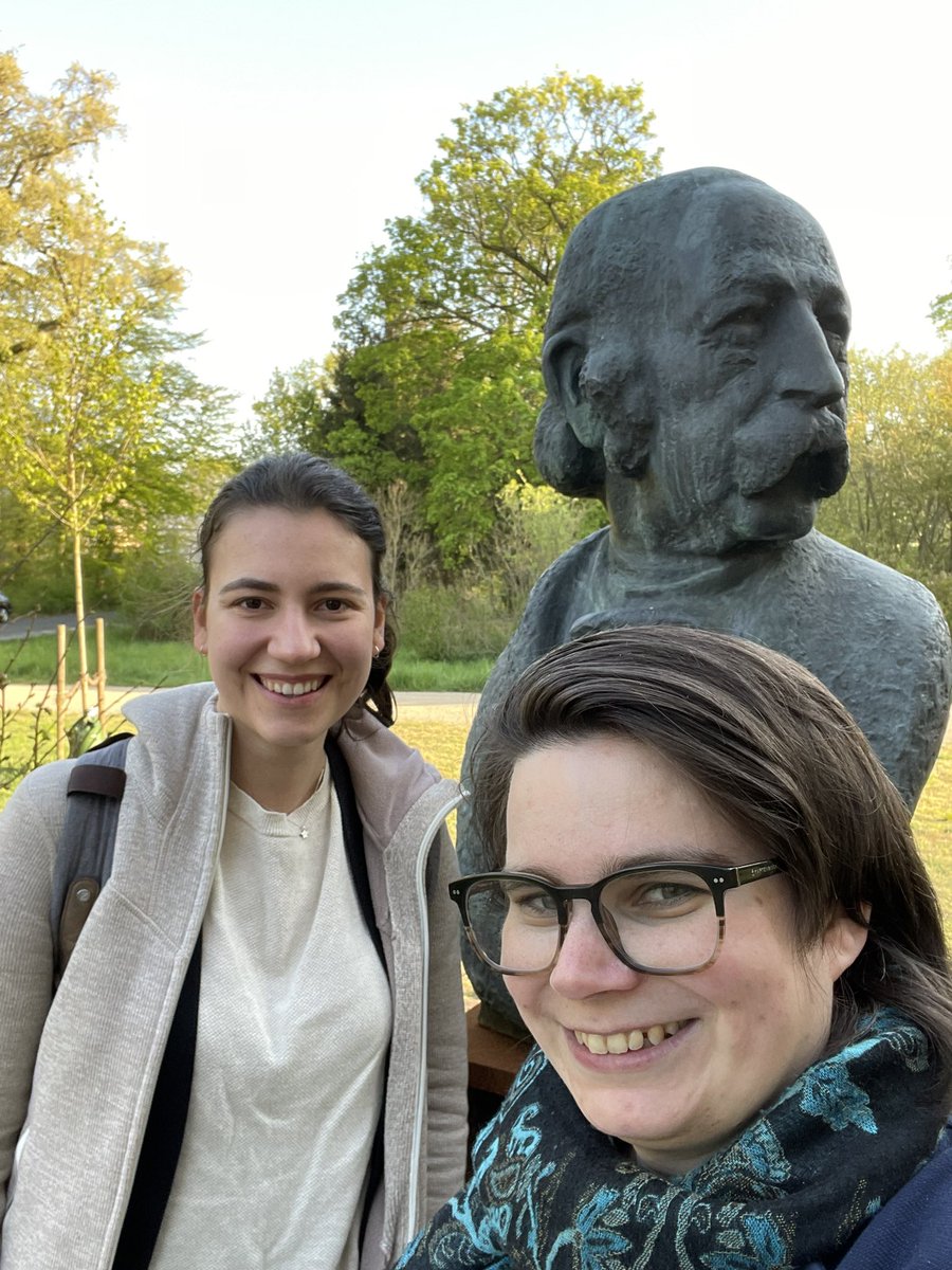 LBriefarchiv's tweet image. Gruß &amp;amp; Kuss und Liebesbriefarchiv besuchen das @FontaneArchiv #DayofDH2022 #DiversityinDH