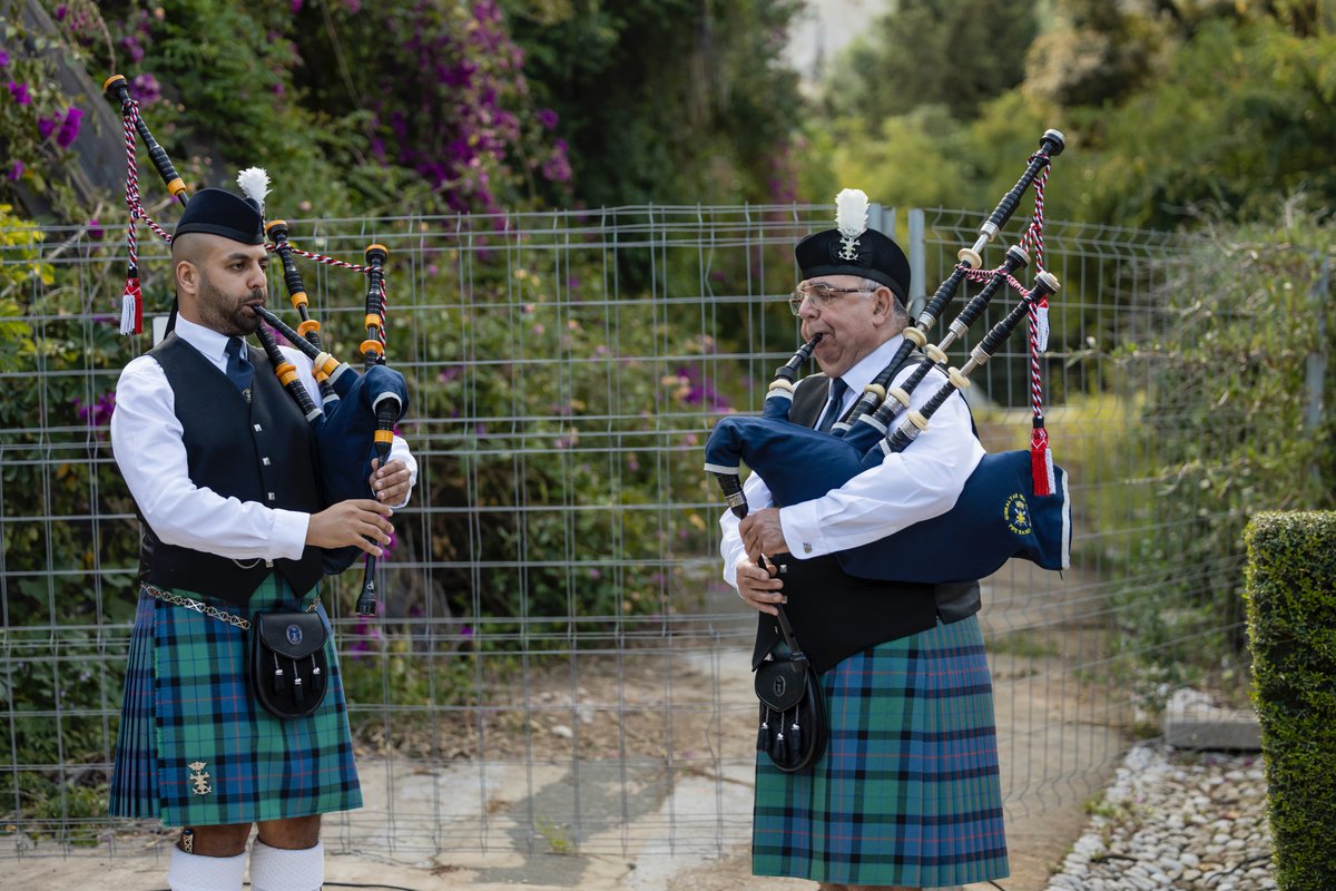 #IWMD2022 #Gibraltar

Earlier today our pipers performed at the #WorkersMemorialDay ceremony at the Alameda Gardens.

Pipe Major @GibralTarik91 &amp; Piper Tony Galliano provided musical entertainment up until the start of the ceremony, as dignitaries arrived.

📸by <a href="/markgalliano/">Mark Galliano</a>
