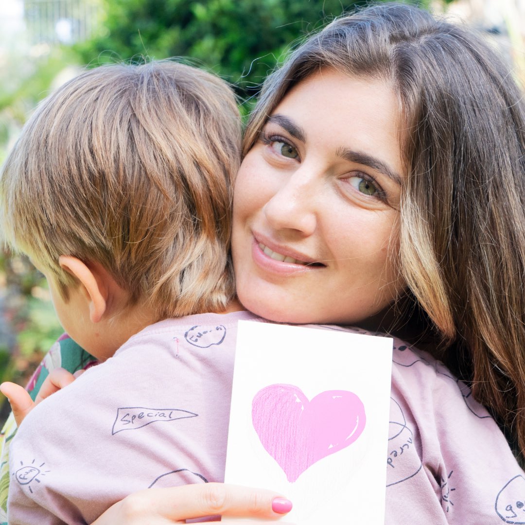 ZSTASHco's tweet photo. Mother’s Day is almost here!🌸Have you found a gift yet? Shop for the special women in your life on #ZSTASH

#buyselldestash #deals #boutiqueshopping https://t.co/1n6TGNshEd