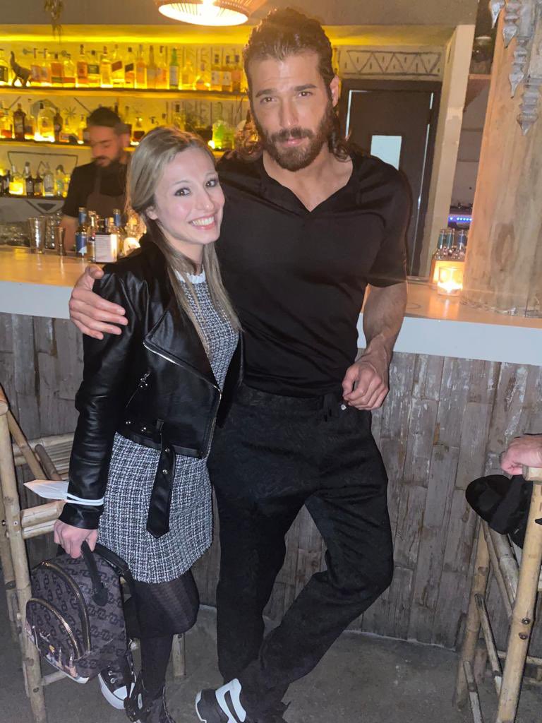 #CanYaman 😩🤍🖤