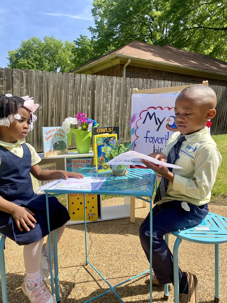 orderedstep901's tweet photo. Providing optimal opportunities for our small learners to engage in conversation! Sharing our writing today! 🕊🦜 https://t.co/iDyD5t0fjc