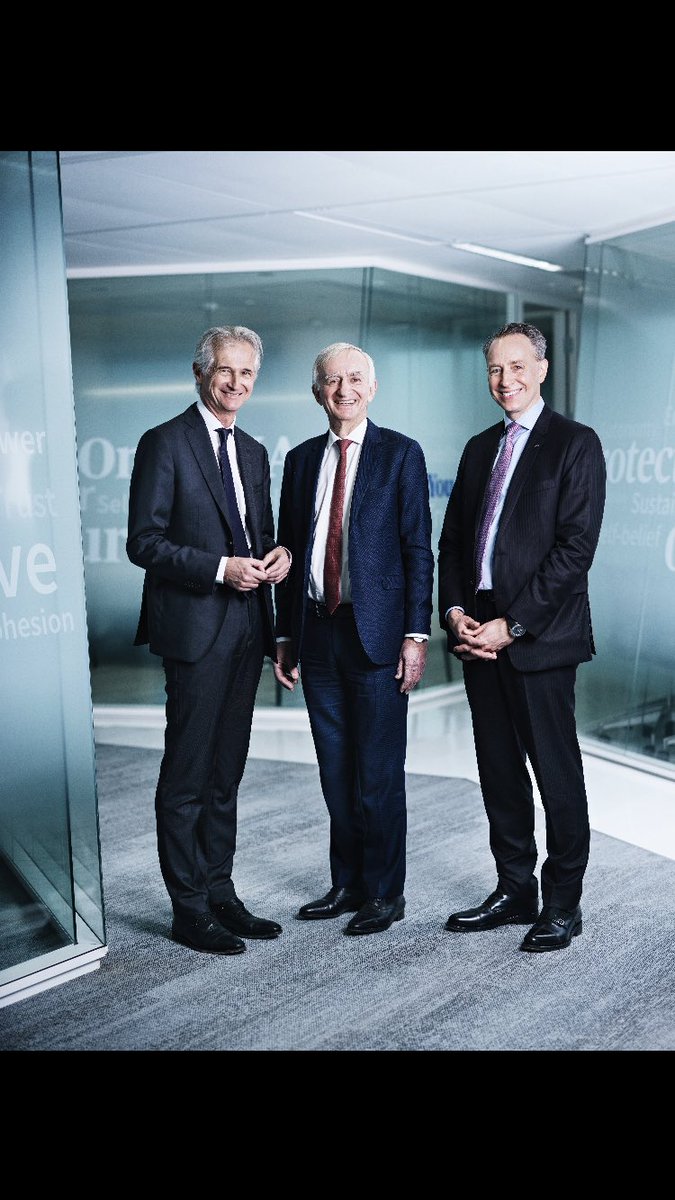 C’est avec émotion que je quitte la présidence d'<a href="/AXA/">AXA</a>. Je tiens à exprimer ma gratitude aux équipes d’#AXA. Je suis confiant dans l’avenir du Groupe qui pourra s’appuyer sur une gouvernance de grande qualité et les talents d’Antoine Gosset-Grainville et de <a href="/thomasbuberl/">Thomas Buberl</a>