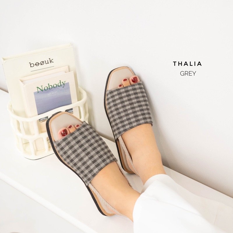 anakmelati11's tweet photo. Rekomendasi sendal santik, nyaman di kaki, dan bikin kece under 100k
β A thread
Johnny, jaemin, dan Jerome Mau Banget #PromoGoPayPayday #chika20jt #Cheese_in_the_Trap https://t.co/Ni8JAK6wIr