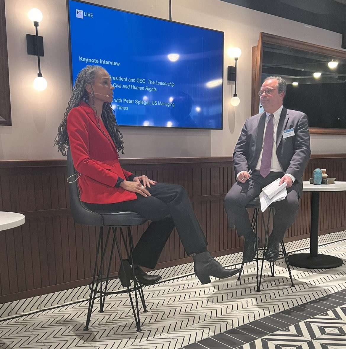 BenchmarkBoston's tweet photo. .@BenchmarkBoston at the @ftlive #FTFutureCities closing event featuring dynamic panels on the next phase of urbanization, digital divide and climate action in cities. Wonderful to discuss development in the Future of Cities with Mayor of Bogota, @ClaudiaLopez .
#development https://t.co/HOe4JWBLqm