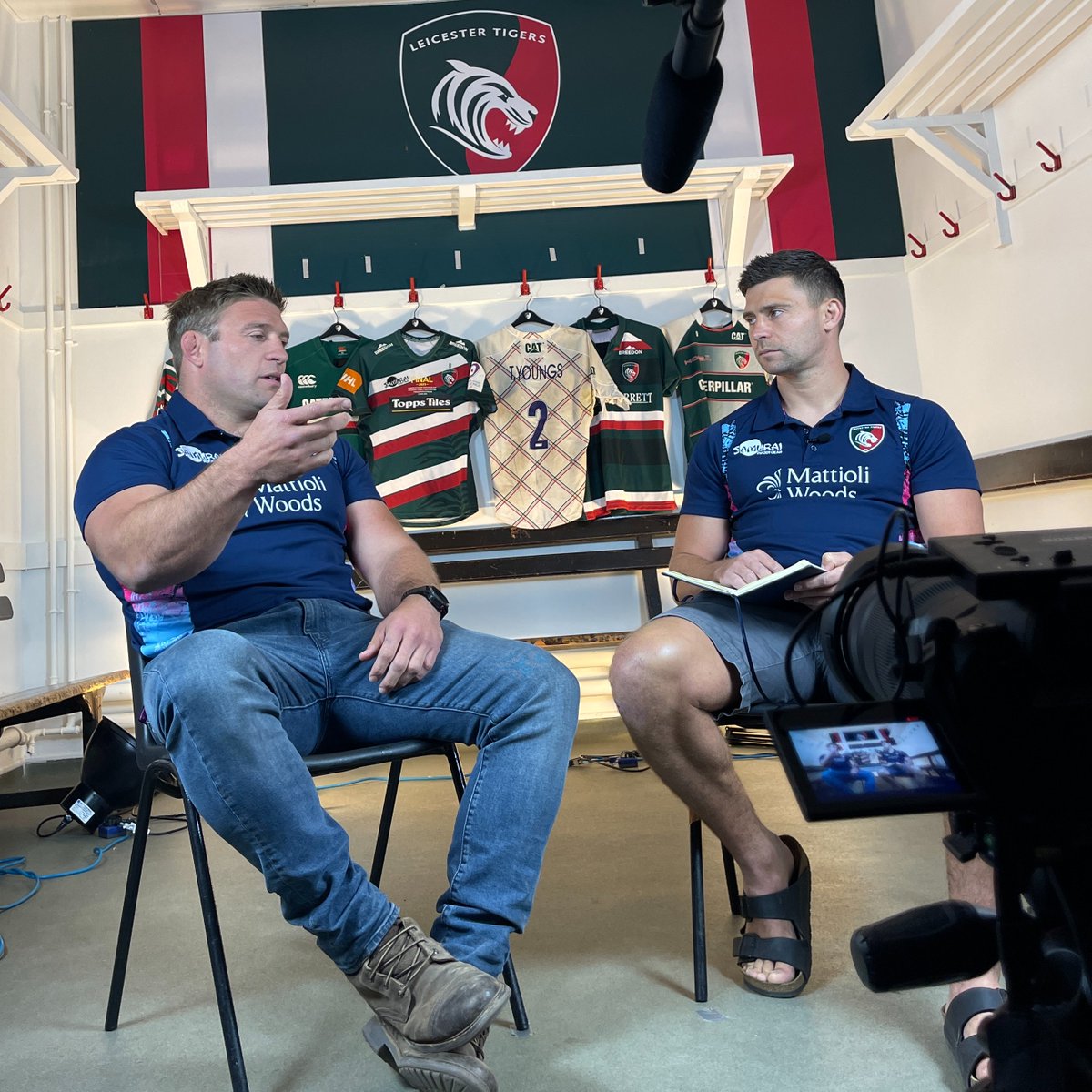 📺 𝗟𝗧𝗧𝗩 𝗦𝗣𝗘𝗖𝗜𝗔𝗟 A must-watch interview for all Leicester Tigers fans, as @TomYoungs87 looks back on his incredible career with brother (and team-mate) @benyoungs09. #TigersFamily 🐯 See it here ➡️ LeicesterTigers.com/news/lttv-tom-…