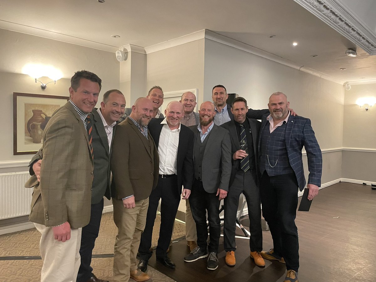 EggChasersXV's tweet photo. Plenty of laughter last night at @AitchandAitchBe 97 Lions Dinner event at @hatherleymanor - Thank you so much for a great evening @sirianmcgeechan @paulwally3 #NeilJenkins #JohnBentley https://t.co/BDDsf2i8sU