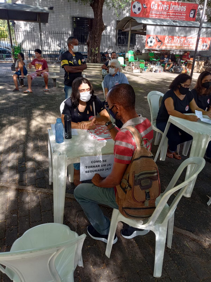 passarimred's tweet photo. Ação da #GreveINSS #SOSinss em Teresina PI. INSS na praça: ato de resistência e defesa dos servidores por uma previdência social pública de qualidade e com atendimento presencial qualificado para a população! @fenasps https://t.co/551DzHrkH2