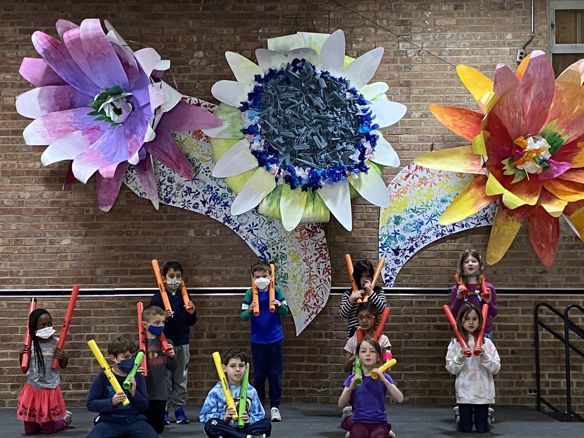 MaryKTapia's tweet photo. We #SHARE our performances today!- Because We Belongโฆ#WeBloom and all that message means to us through our songs, dance, drama and art! 5/5 thread for process #LyonLearners #WeAreD34 #d34inquiry
#EduTwitter #designthinking https://t.co/qiAiwXVtcI
