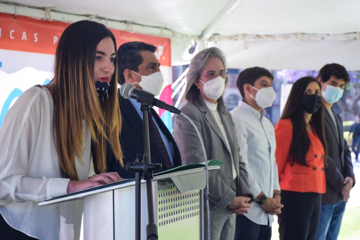 udlap's tweet photo. ¡Gracias a toda la comunidad estudiantil de Puebla, académicos, administrativos y público en general!
Este #UDLAPFest no hubiera sido posible sin ustedes, ¡bienvenidos al campus UDLAP! 💚🧡 https://t.co/AJs8Rbs7Gj