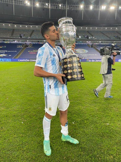 EL30DEGAVIGER's tweet photo. CRISTHIAN EL CUTI ROMERO meine Verteidigung https://t.co/4qyFIFXotQ