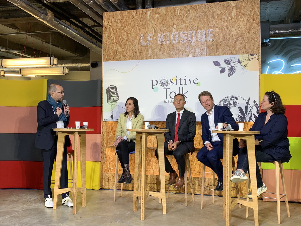 PublicisConseil's tweet photo. Évènement #PositiveTalk @publicis_france sur l'interdépendance biodiversité et entreprises 🌱🦋🌍 Entretien passionnant entre @agathebousquet et @JaneGoodallInst suivi d’une table ronde enthousiaste @brunepoirson @gillesboeuf @AntoineCadi @ArnaudGossement et Galitt Kenan. #Enjeux https://t.co/sCkpLKb9G9