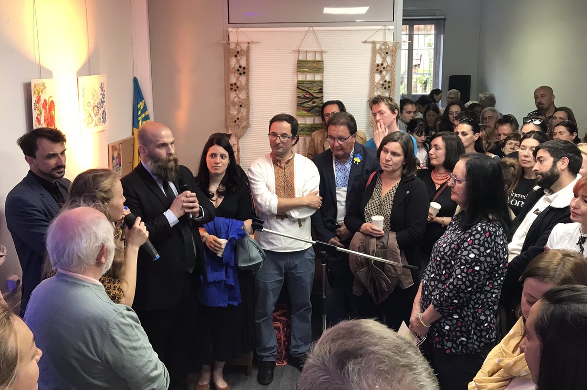 [Inauguration de la Maison de l’Ukraine à #Lyon] 🇺🇦 « Dès le début du conflit, État, collectivités, associations et citoyens… se sont mobilisés vite, sans hésitation. On espère collectivement avoir pu vous apporter le soutien nécessaire » J.PERROUDON, sous-préfet