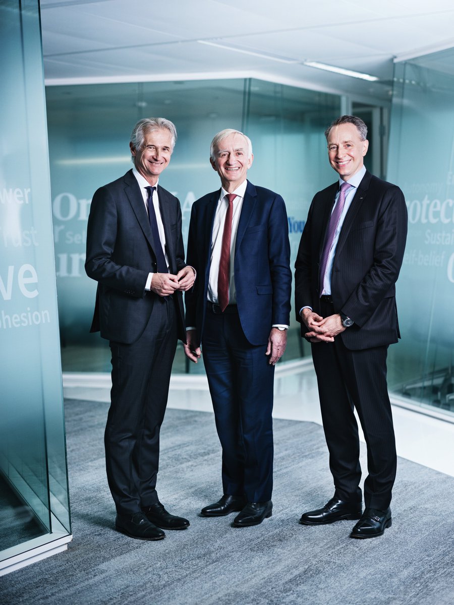 AXA's tweet photo. 📣Antoine Gosset-Grainville is appointed Chairman of #AXA and @thomasbuberl is renewed as CEO: https://t.co/Xz4JdVFpGT https://t.co/cJQTnEz1GU