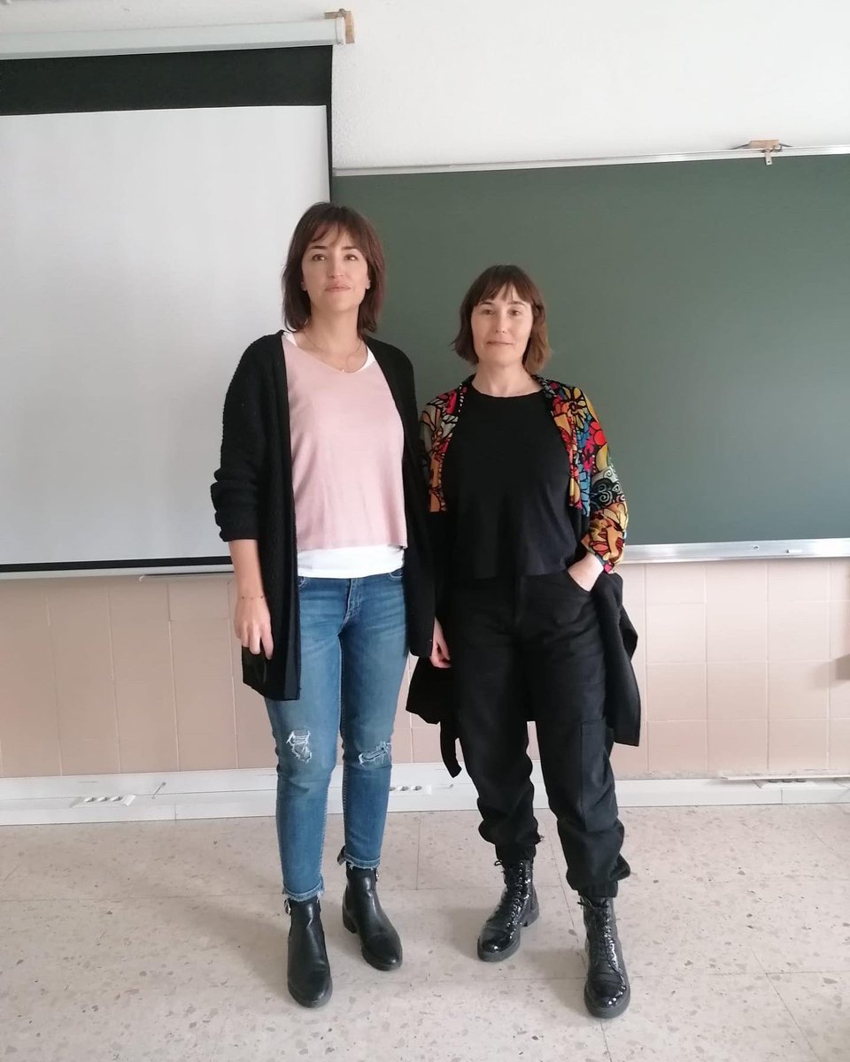 #TallerDeEmprendimiento en el #mundoaudiovisual con Isabel Medarde, de <a href="/BambaraZinema/">Bambara Zinema</a>. Nuestros alumnos han aprendido qué es el #IKIGAI y han reflexionado sobre sus pasiones, habilidades... Todo un lujo contar con ella!
#aulaempresacyl