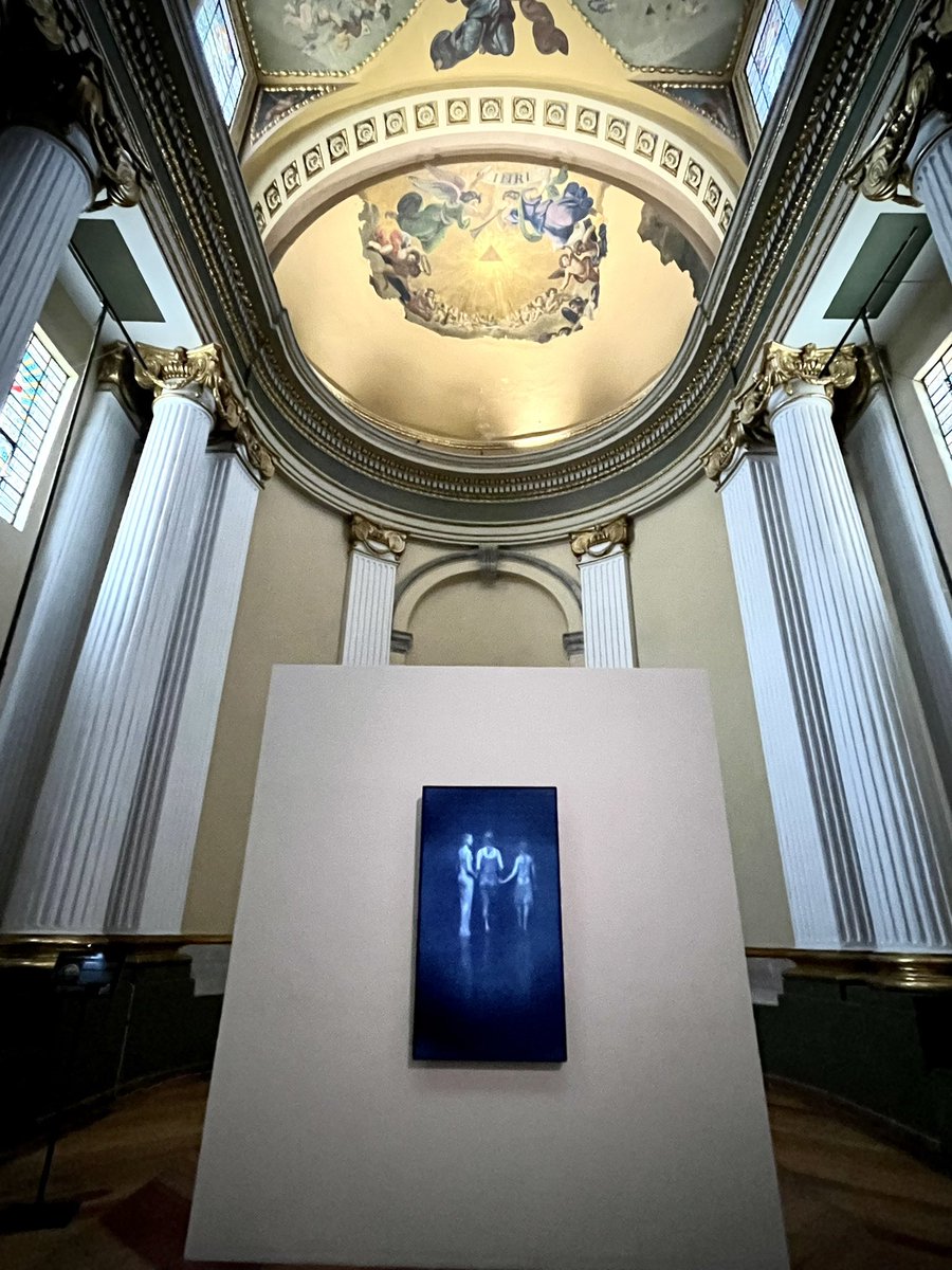 artindf's tweet photo. ¡IMPERDIBLE!
Inaugura la exposición “Tiempo Suspendido”del artista Bill Viola en @exteresa dónde podrás disfrutar de una gran selección de videoarte en diálogo con el museo.
Hoy 7 pm - 28 de agosto
#billviola #expo #instalación #exteresa https://t.co/I3EVBPIJ0u