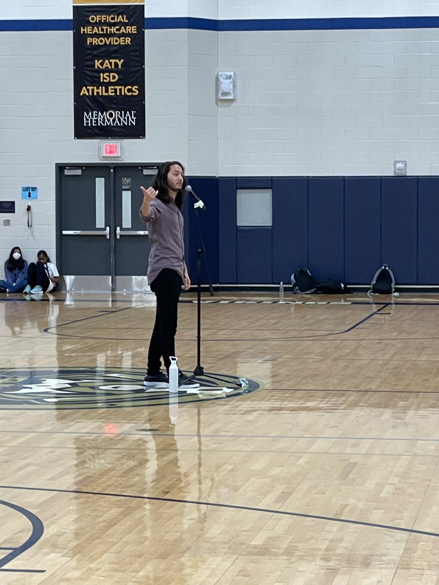 LSmith_ELA's tweet photo. The performance and workshop from @ProjVOICE we got to participate in at @AdamsVikings was incredible! I even joined in and started some new poems myself. 🥰 #AlwaysBeAViking #KatyISDELA https://t.co/O40Kxj5RA5