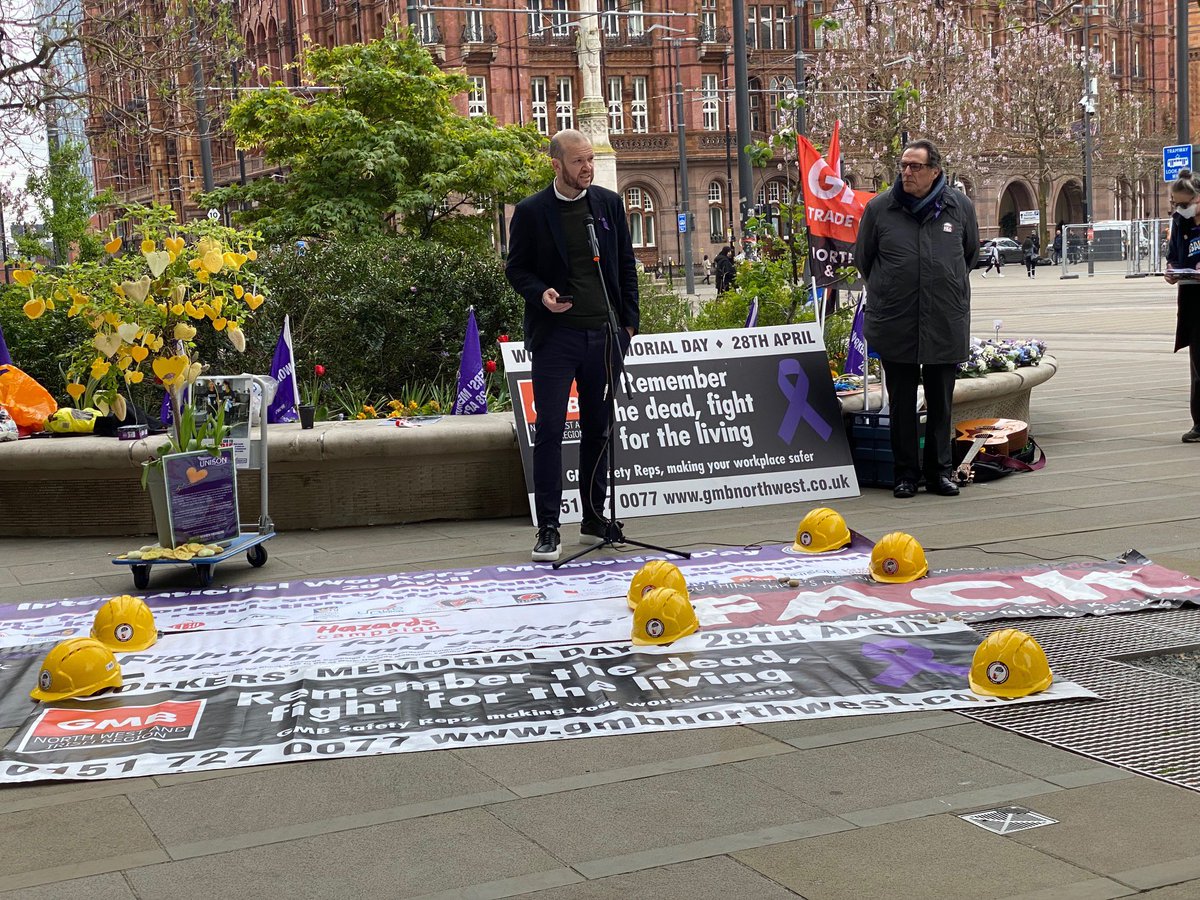 Great speeches today from @NelsonKevan and @JayMckenna87 - the importance of mobilising and listening to various occupational sector experiences about workplace safety and the pandemic, cannot be underestimated #IWMD2022