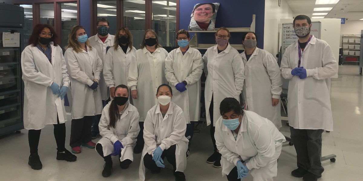 VitalantCA's tweet photo. Join us this #MedicalLabProfessionalsWeek in recognizing Vitalant's medical laboratory professionals and pathologists who play a vital role in supporting patients relying on transfusions. Thank you for everything you do! https://t.co/2NADbmfCsO