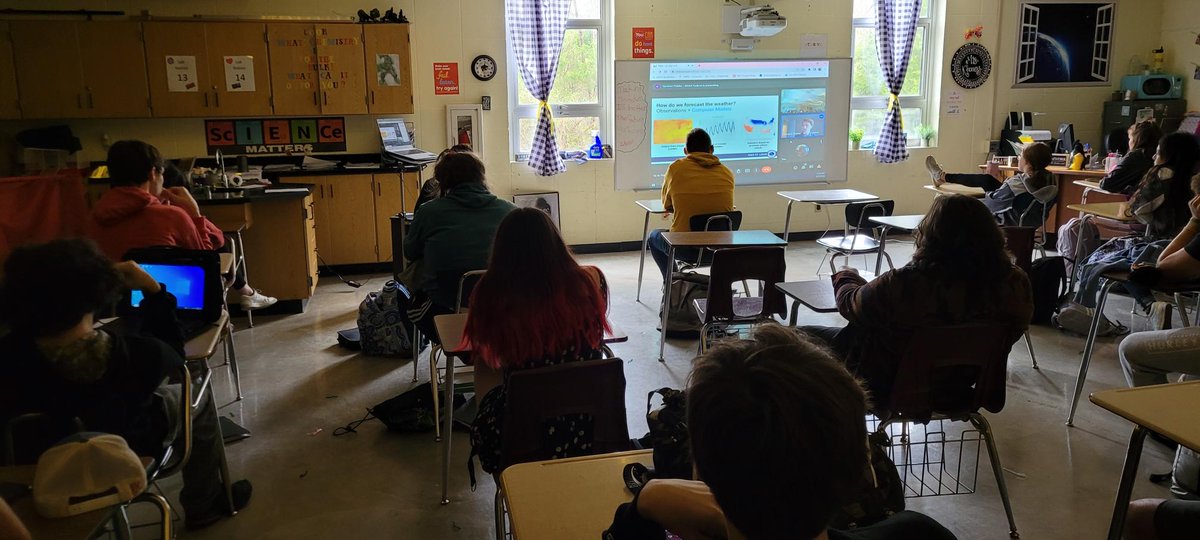 CCR2_Supt's tweet photo. @CubaHighSchool physical sciences assisted the St. Louis National Weather Service in presenting forecast for later today.  #realwordapplication #wildcatpride https://t.co/46IbmjZrNa