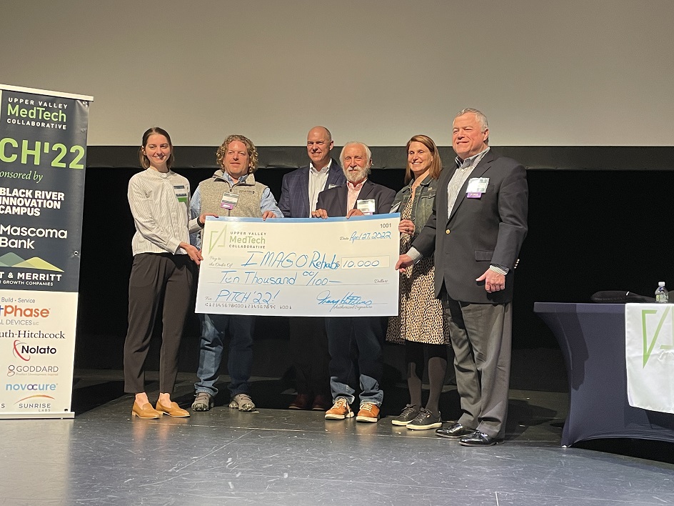 hkmerrittjr's tweet photo. Thank you Upper Valley MedTech Collaborative for allowing me to participate as a judge in last's night event. It was great to see such #successful entrepreneurs bringing their best. Congrats to #ImagoRehab for winning $10K! #NHTech #MedTech #ProudSponsor https://t.co/TXMa3DcjZq