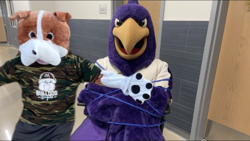 Tt_trice's tweet photo. I hope everyone’s afternoon is going a little better than @CEeagles 😈😂 #GameOn #May14th #FriendlyCompetition https://t.co/lDfTDu3Am5