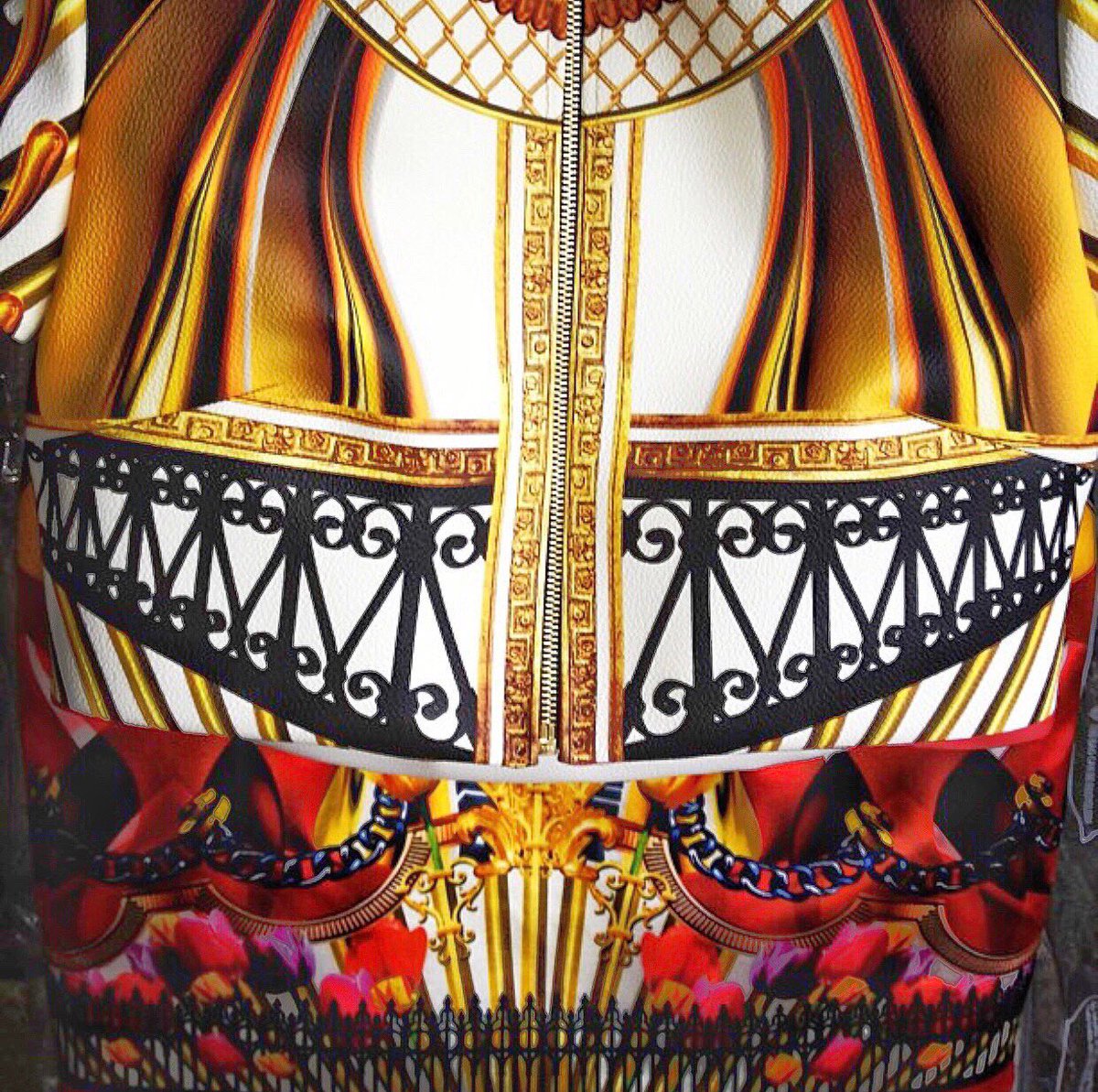 Endless inspiration, I love designing #arttowear #metacommerce What would you like to see from <a href="/ZOFARA_/">ZOFARA</a> archives? #Web3 #wearable #NFTdrops #NFTCommunity