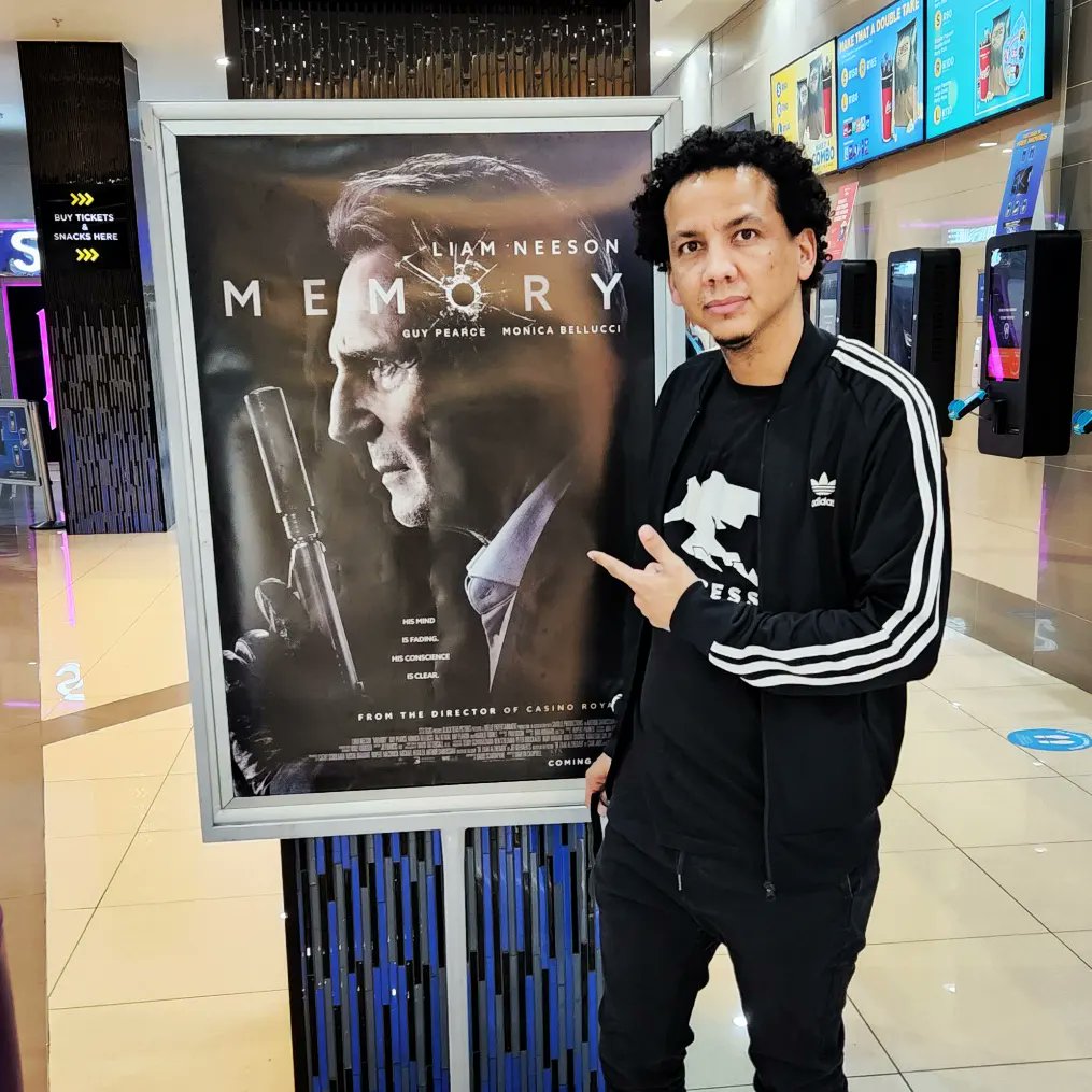 evan_zar's tweet photo. We're at the screening of Memory starring Liam Neeson. Drop a shoutout if you attended tonight's screening! 🔥🔥🔥
@FortressZA
#Memory #MemoryMovie #MemoryFilm #SK #SterKinekor #LiamNeeson #screening #PreScreening #mzanzi #movies #film #fortressofsolitude #FortressOfZar https://t.co/S6uX9j0Pb6