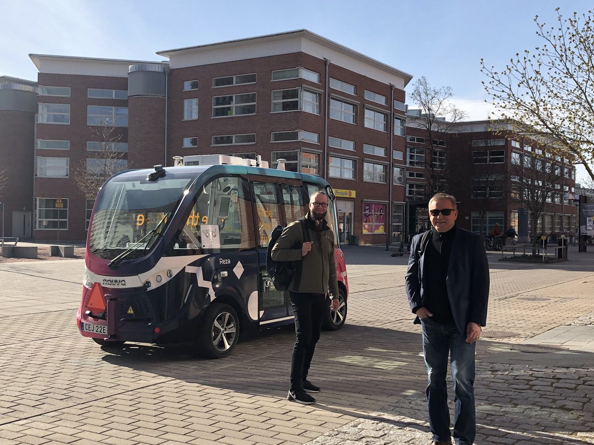 anupassi's tweet image. Kickoff hackaton and #skillsdata in action @ECIUniversities #DXP 
Great collaboration, inspiring university campus and ☀️ Linköping! Thanks team!  

#ai #innovative #education #SDGs #SDGmindset 
@headaiofficial