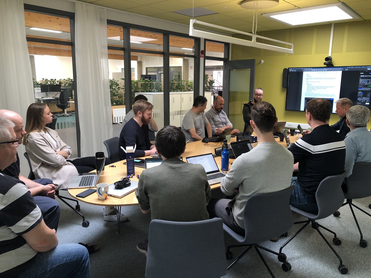 anupassi's tweet image. Kickoff hackaton and #skillsdata in action @ECIUniversities #DXP 
Great collaboration, inspiring university campus and ☀️ Linköping! Thanks team!  

#ai #innovative #education #SDGs #SDGmindset 
@headaiofficial