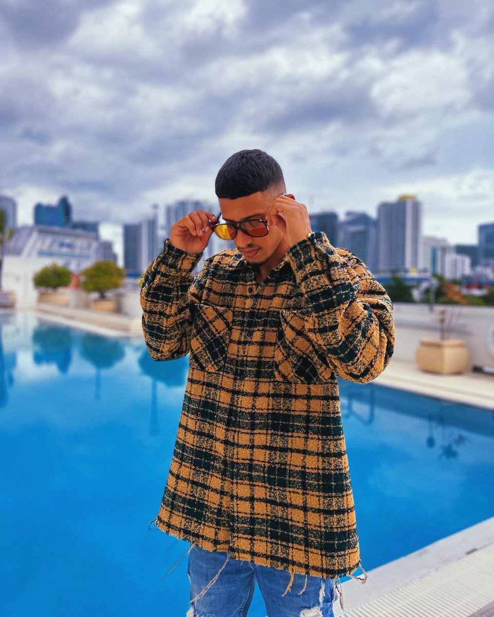 AQUÍ CHEQUEANDO EL CLIMA, VIENE LUIVIA CORILLO SAQUEN LOS ☔️ Y TAMBIEN MUSIKITA NUEVA. 😘 🔺