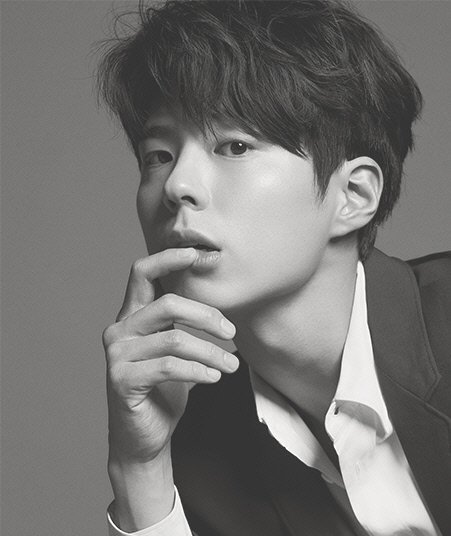 sword061693's tweet photo. Sports Seoul Article

After #ParkBoGum's discharge from the military, his first official return to the stage will be the 58th Baeksang Arts Awards to be held on May 6th where he will be one of the MCs. 

https://t.co/8AVHXpehwO https://t.co/LuZQlKyxIp