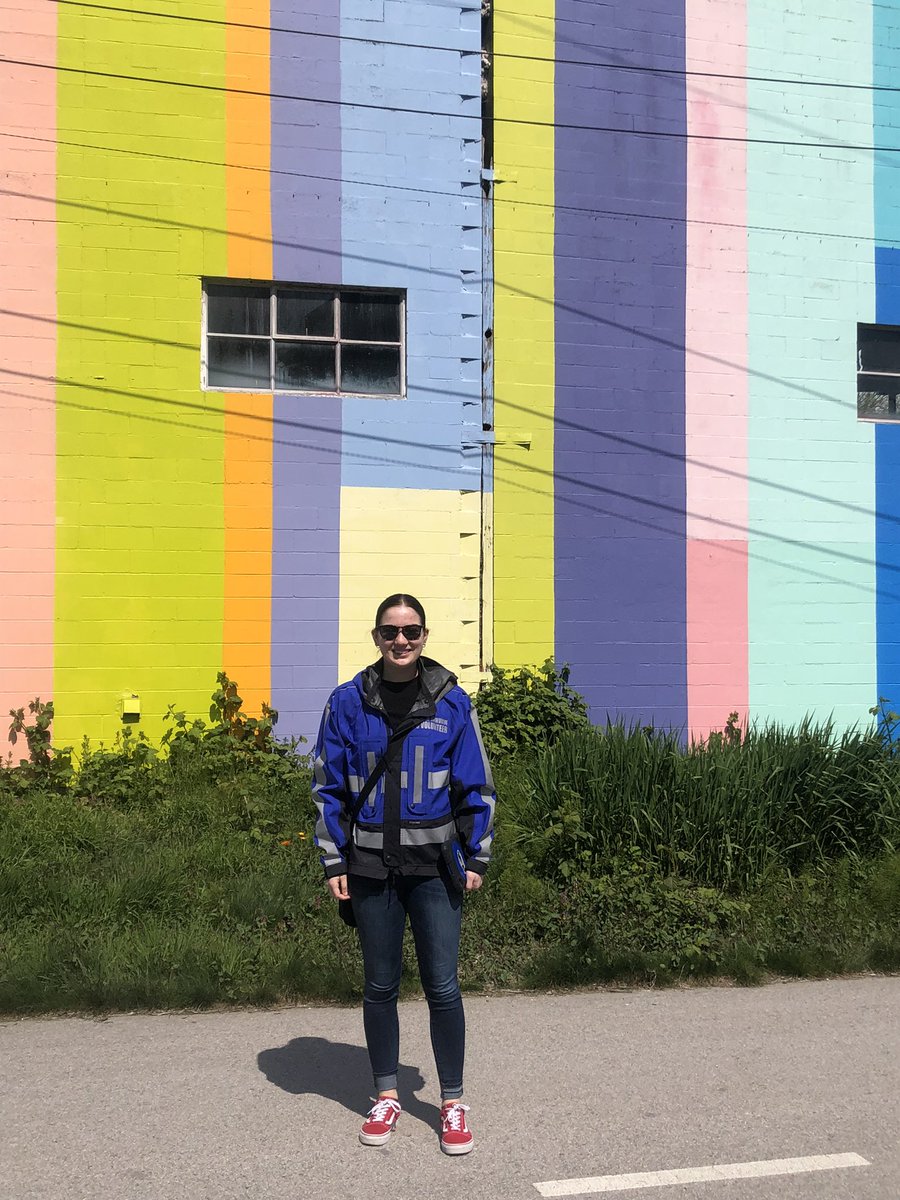 KitsFairCPC's tweet image. Another beautiful day for our foot patrol team! 🌞🌸 We are continuing to focus on #AutoCrime education and prevention throughout April to help support @icbc  and @IMPACTautocrime  auto crime awareness initiative. Let’s continue to work together to #LockOutAutoCrime 🚗🔒