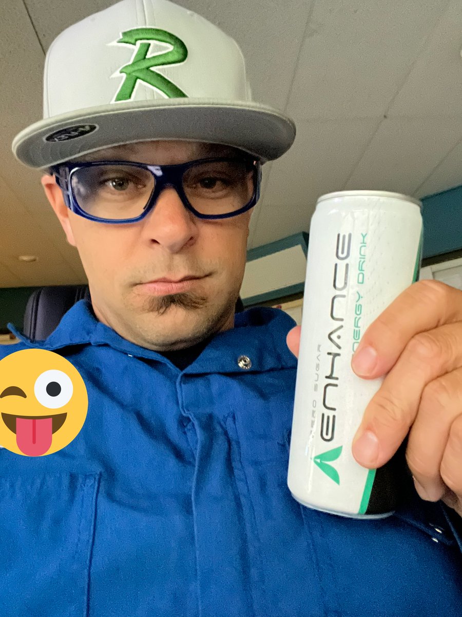 SafemoonJP's tweet photo. #EnhancedEnergy #Enhancedtoken @SafeMoonAce #SAFEMOONARMY  12HR shifts approved🤪 LFG🍌 https://t.co/zfdSJgIY6A
