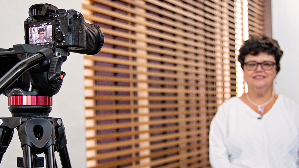 EastCarolina's tweet photo. #PirateProgram Spotlight: #ECU’s film and video production program prepares future #Pirate writers, videographers and editors.

The program features:
→ In-class collaboration 👥
→ Festival/TV screenings 📺
→ Scholarship opportunities 💰

Learn more ➡️  https://t.co/gEd0qxAigx https://t.co/4M6hwGjZyH