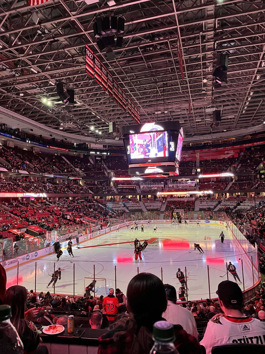 pcdockrill's tweet photo. @cocacola_ca Thank you for the box seats!!!@CdnTireCtr https://t.co/WpR3lIVqTJ