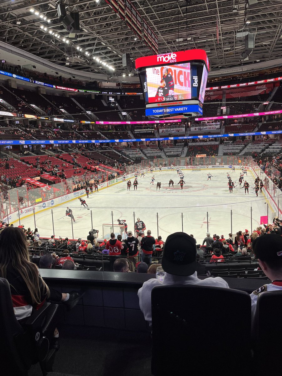pcdockrill's tweet photo. @cocacola_ca Thank you for the box seats!!!@CdnTireCtr https://t.co/WpR3lIVqTJ