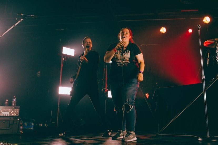 rockerbaby's tweet photo. This still felt like an absolute dream and I’m not entirely convinced this actually happened. Sad to see the XOXO tour end tonight. This was one for the books for sure https://t.co/ROx2CN3xsI
