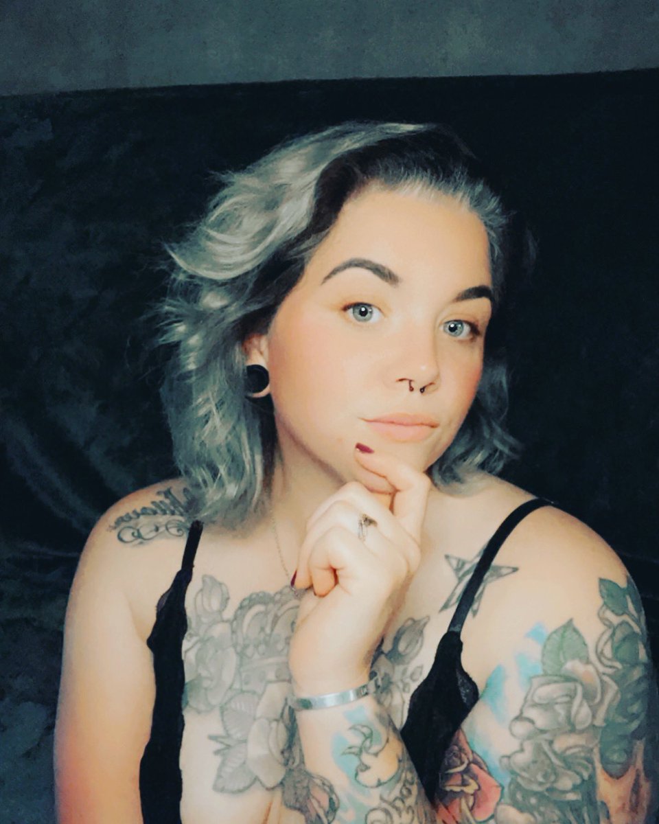 Mixiesplay tweet media